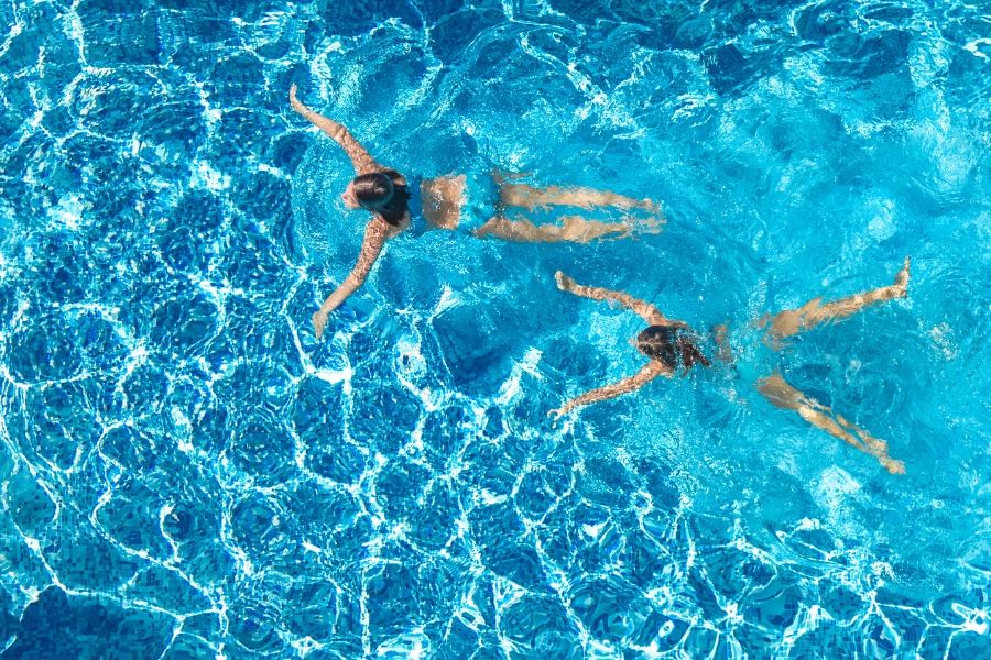 Prøv det Elskede skridtlængde Hillerød svømmehal | Få en skøn dag i svømmehal med familien